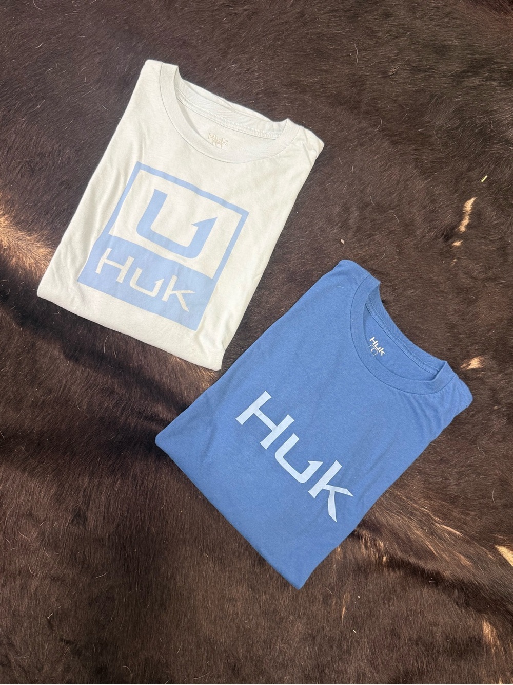 Huk Logo T-Shirt - Blue and White